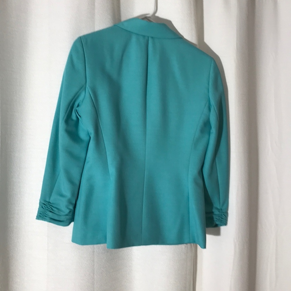 Jacket - Picture 3 of 8